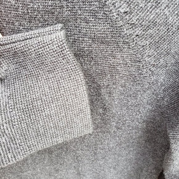 Men's Banana Republic lightweight hooded sweater - Picture 5 of 5